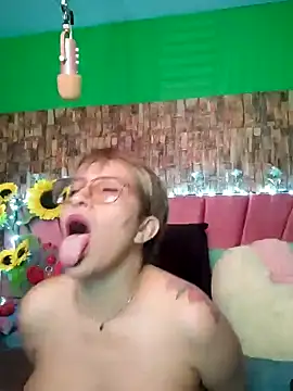 Snapshot of Isabelle_Lov18 chatting on January 11, 3:55 am Isabelle Lov18 online show from January 11, 3:55 am