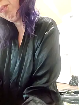 erinSmiles online show from October 29, 1:02 pm