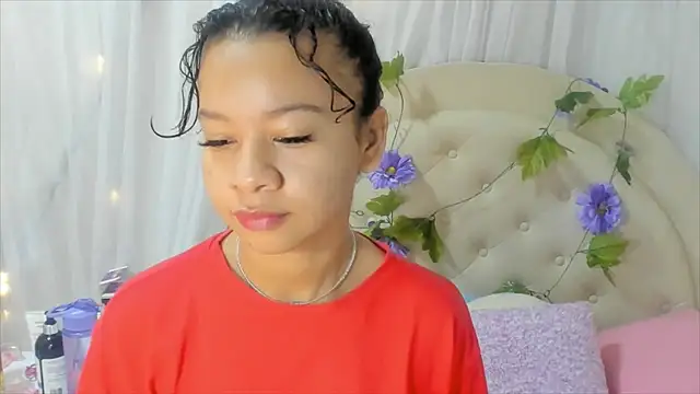 brithany rousee online show from December 30, 12:09 pm