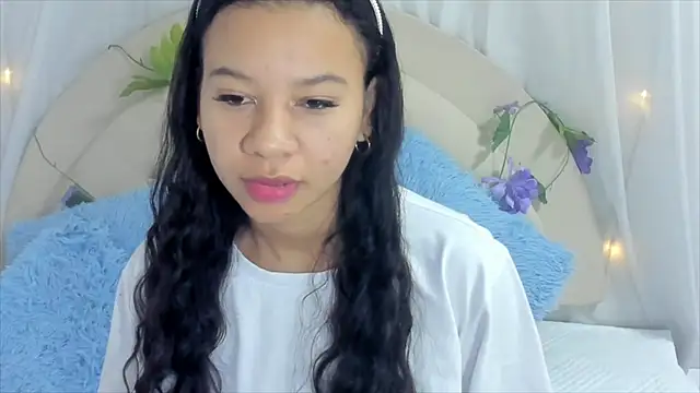 brithany rousee online show from January 23, 7:18 pm