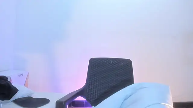 brithany rousee online show from September 19, 7:14 pm