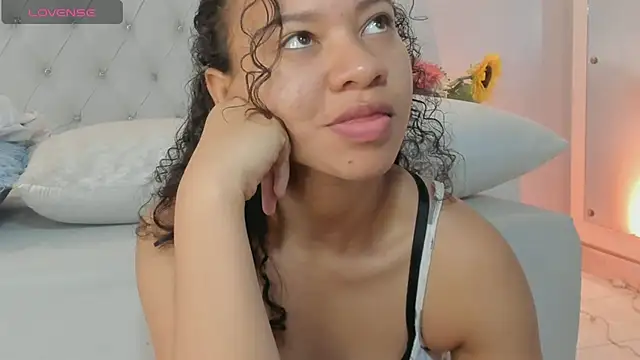 brithany rousee online show from November 4, 2:05 pm