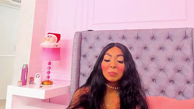 HaileeRoberts online show from November 3, 12:39 pm