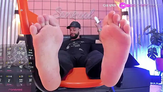 antony bigdick  online show from March 7, 1:09 am