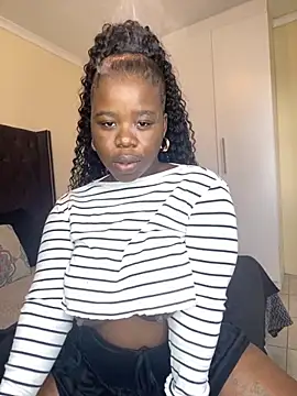 DarkBerry87 online show from November 26, 4:02 am