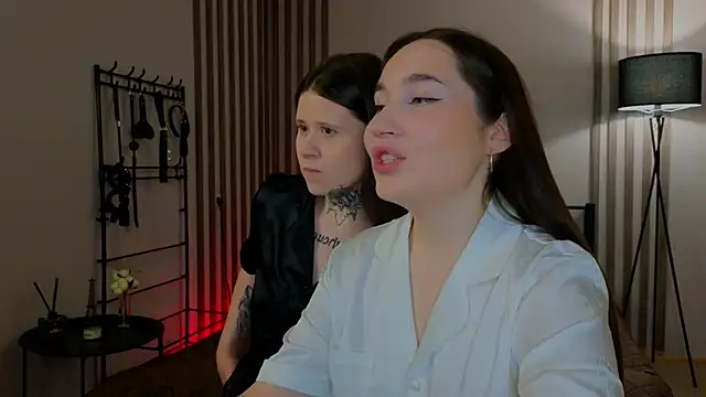 domDani subMay online show from March 21, 12:39 pm