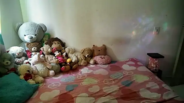 Snapshot of mandy_berrys chatting on November 17, 6:24 pm mandy berrys online show from November 17, 6:24 pm