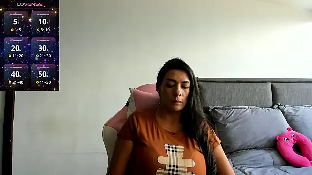 Snapshot of sara_maisa chatting on January 7, 5:53 pm sara maisa online show from January 7, 5:53 pm