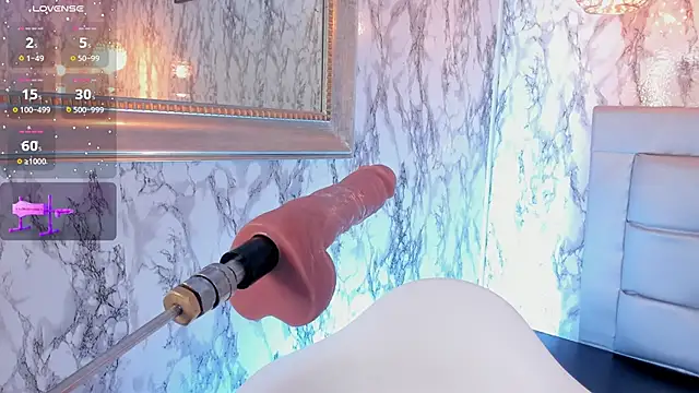 LYEN RAE online show from December 26, 11:57 pm