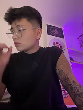 Ashley Chriss online show from February 5, 12:42 am