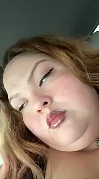 Snapshot of _GodessIsabella_97 chatting on February 16, 10:43 pm GodessIsabella 97 online show from February 16, 10:43 pm