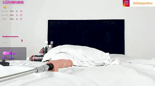 Dalejandr0 online show from December 29, 11:29 pm