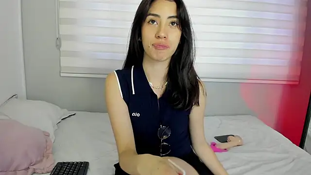 Catyloves online show from September 28, 4:01 pm