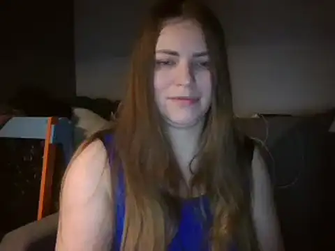 Snapshot of AnnaDiamond1 chatting on December 5, 10:34 pm AnnaDiamond1 online show from December 5, 10:34 pm