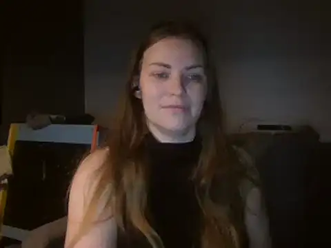 Snapshot of AnnaDiamond1 chatting on December 9, 9:26 pm AnnaDiamond1 online show from December 9, 9:26 pm