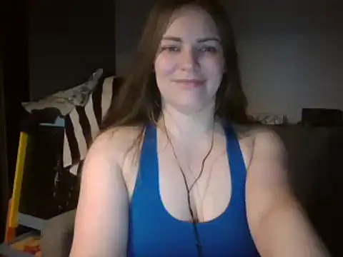 Snapshot of AnnaDiamond1 chatting on December 28, 3:26 am AnnaDiamond1 online show from December 28, 3:26 am