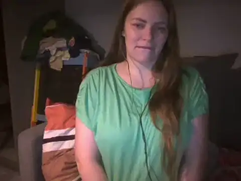 Snapshot of AnnaDiamond1 chatting on January 20, 10:15 pm AnnaDiamond1 online show from January 20, 10:15 pm