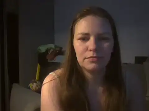 Snapshot of AnnaDiamond1 chatting on February 16, 5:04 pm AnnaDiamond1 online show from February 16, 5:04 pm