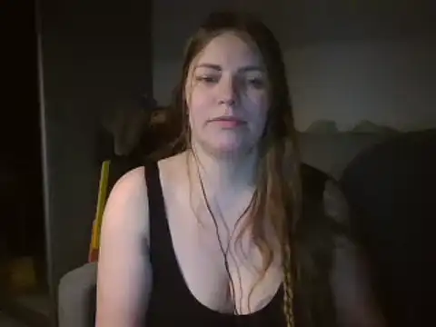 Snapshot of AnnaDiamond1 chatting on February 18, 8:14 pm AnnaDiamond1 online show from February 18, 8:14 pm