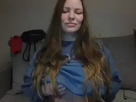 Snapshot of AnnaDiamond1 chatting on March 17, 11:00 am AnnaDiamond1 online show from March 17, 11:00 am