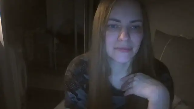 Snapshot of AnnaDiamond1 chatting on October 23, 9:46 pm AnnaDiamond1 online show from October 23, 9:46 pm