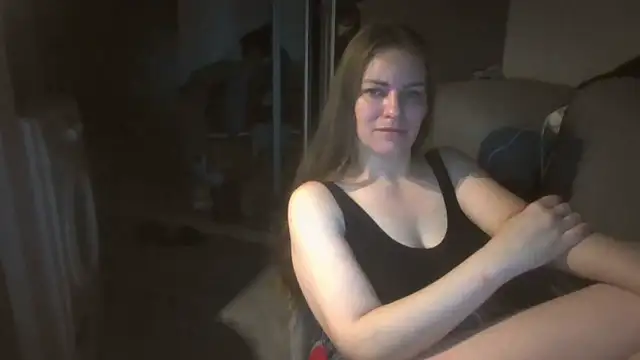 Snapshot of AnnaDiamond1 chatting on October 30, 11:27 pm AnnaDiamond1 online show from October 30, 11:27 pm