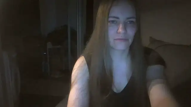 Snapshot of AnnaDiamond1 chatting on November 2, 11:29 pm AnnaDiamond1 online show from November 2, 11:29 pm