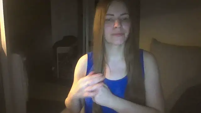 Snapshot of AnnaDiamond1 chatting on November 21, 10:19 pm AnnaDiamond1 online show from November 21, 10:19 pm