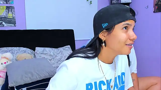 sara mendez2 online show from January 23, 5:24 am