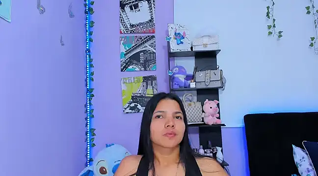 sara mendez2 online show from February 28, 7:56 pm