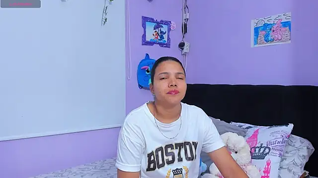 sara mendez2 online show from October 4, 10:52 pm