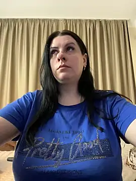 Evelinia online show from February 7, 1:53 pm