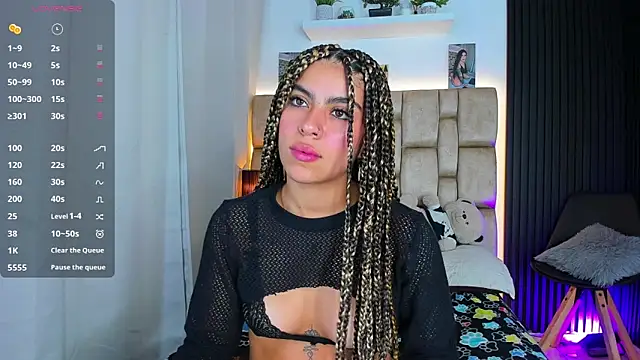 little sophie18 online show from October 18, 7:58 pm