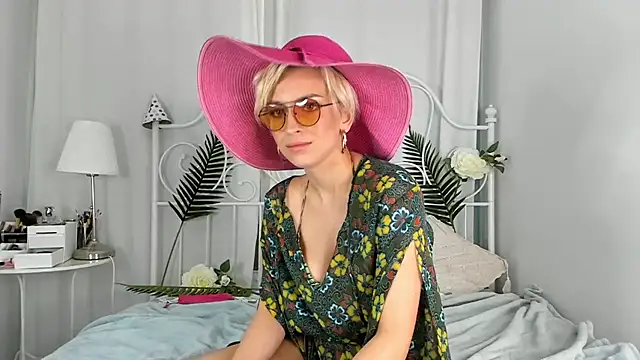 SakuFox online show from November 20, 11:26 pm