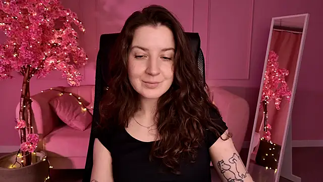 JackieByrd online show from September 25, 1:15 pm