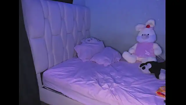 KittyKlum online show from February 17, 11:20 pm