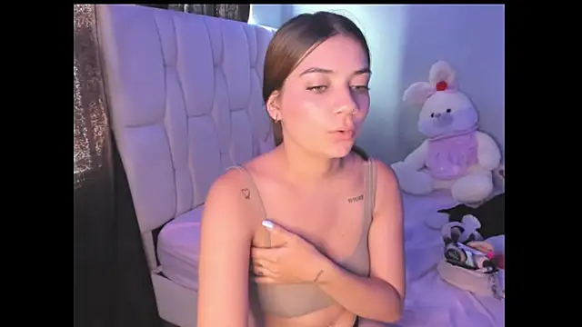 KittyKlum online show from March 19, 7:38 pm