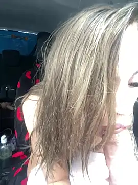 madonnaaaa online show from January 31, 9:59 am