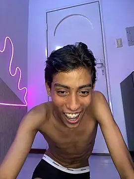 Mauuu18 online show from December 14, 1:50 am