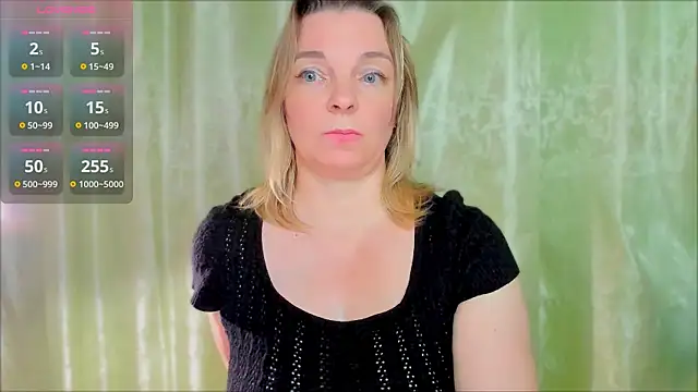 Regina  blue online show from February 17, 10:14 pm