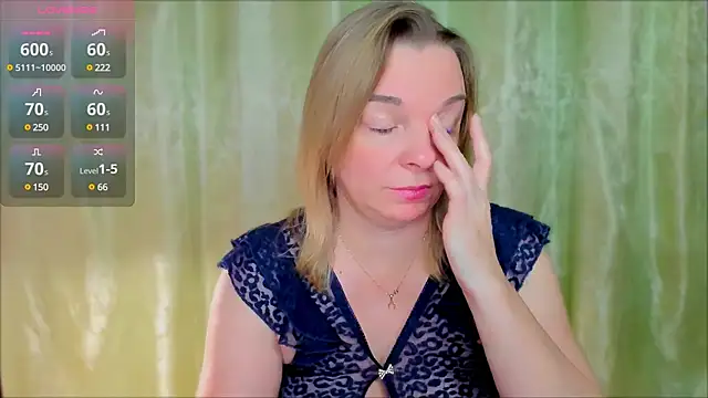 Regina  blue online show from February 28, 8:39 pm