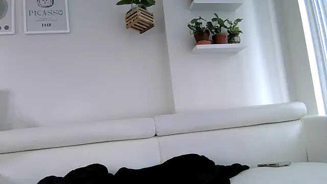 Snapshot of badblondebunny chatting on October 29, 6:20 pm badblondebunny online show from October 29, 6:20 pm