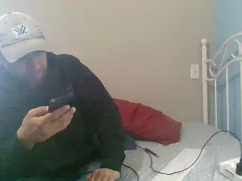 SmokingSloth online show from February 8, 5:08 pm