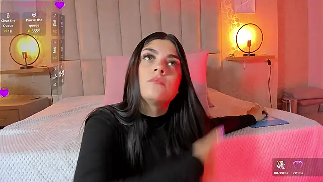 Amy-Saenz online show from September 12, 4:07 pm