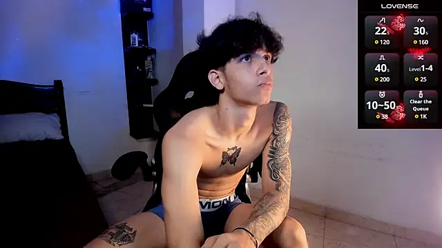 Snakebutterfly online show from March 8, 11:37 am