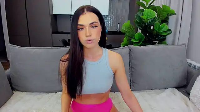 sexyangeloux online show from February 8, 5:29 pm