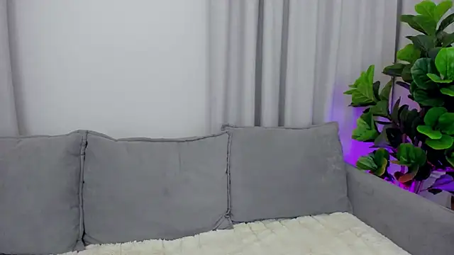 sexyangeloux online show from March 11, 11:26 pm