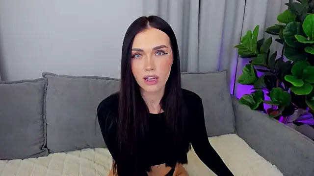 sexyangeloux online show from March 18, 11:53 pm