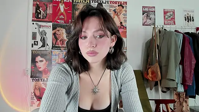 Niky  Jess online show from September 25, 8:07 am