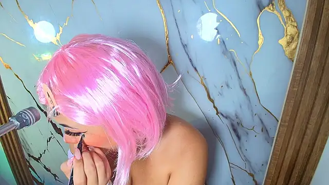 Lizz Tender online show from October 2, 12:45 pm